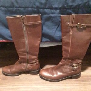 Ecco Boots. Women's Size 8.